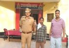 खोया मोबाइल ट्रैक कर मालिक को सौंपा, सीतापुर पुलिस की सराहनीय पहल